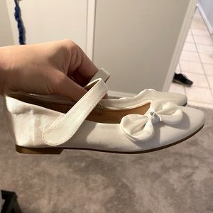 Little girls dress flats